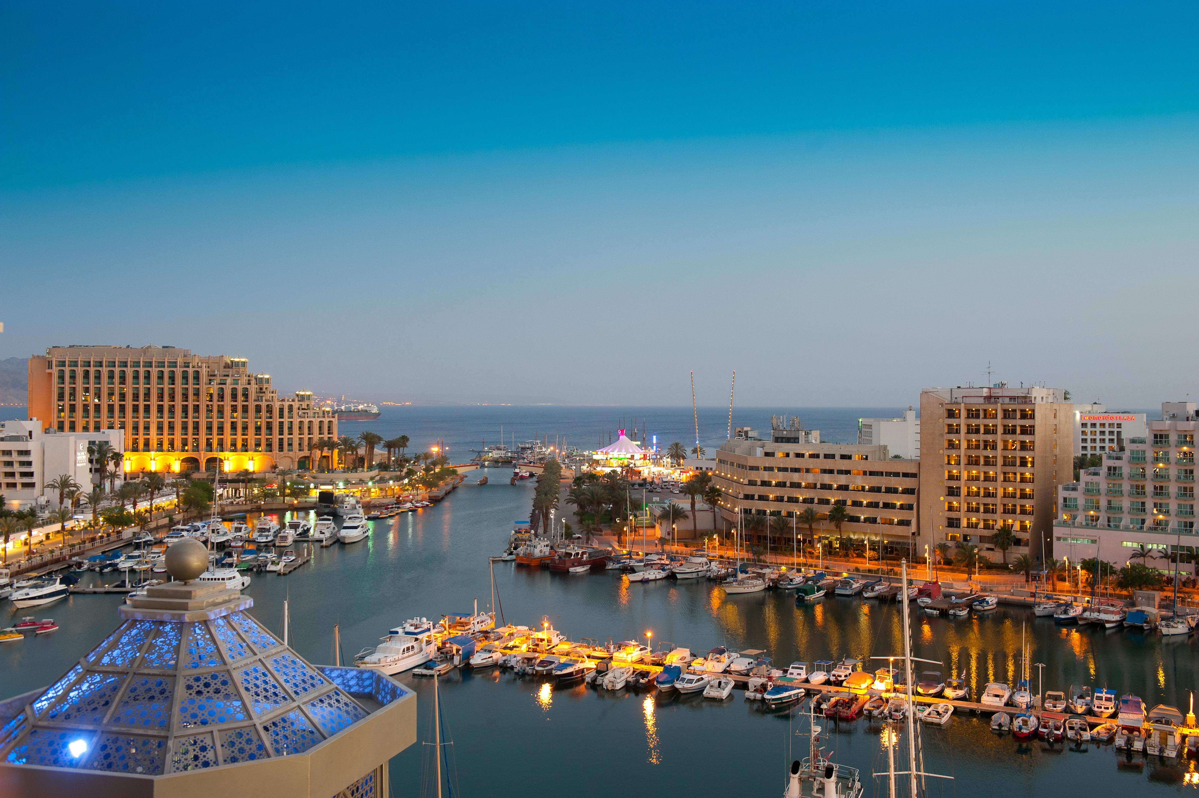 U Magic Palace Ейлат Екстериор снимка Limassol Marina